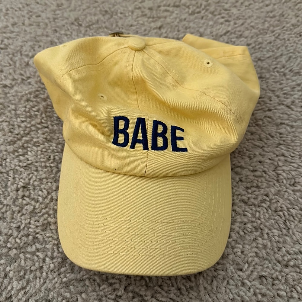 BABE yellow hat